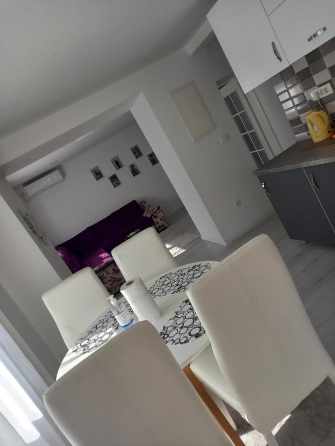 Apartment Centar Of City Мостар Екстер'єр фото