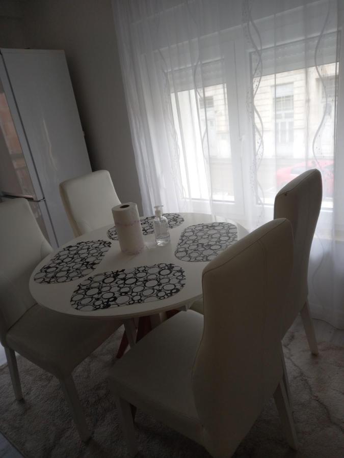 Apartment Centar Of City Мостар Екстер'єр фото