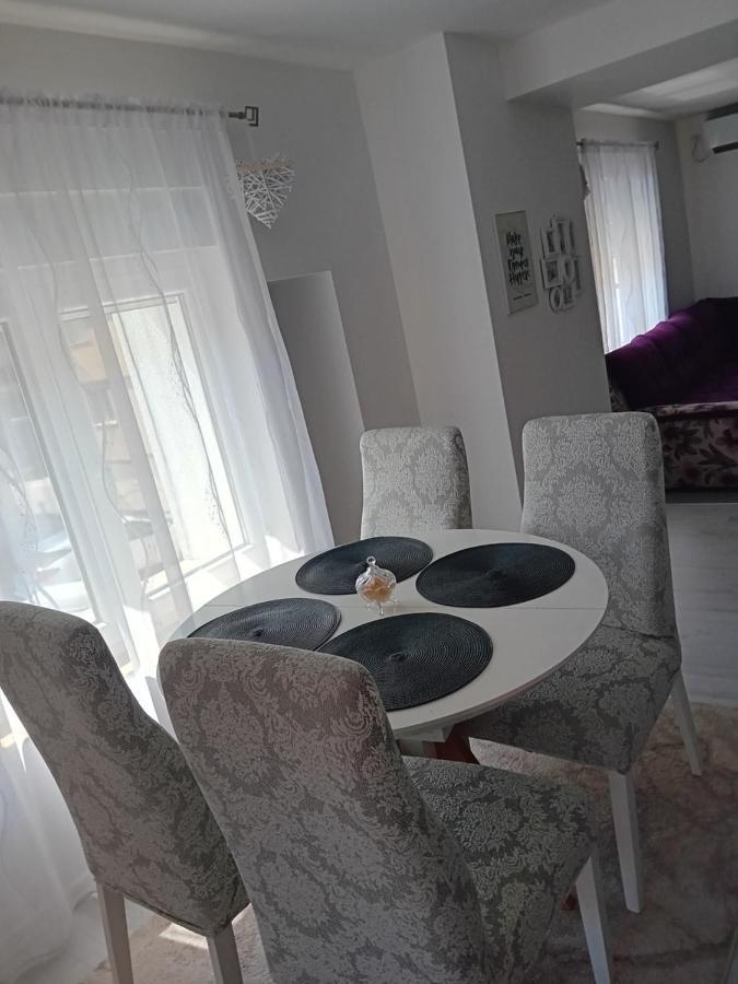 Apartment Centar Of City Мостар Екстер'єр фото